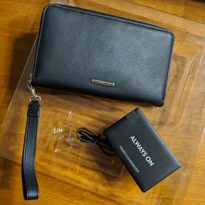 Rebecca Minkoff Regan Cell Wrislet/Wallet Set